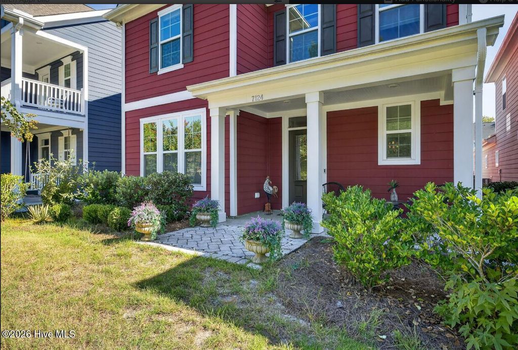 Photo of 7124 Maple Leaf Drive, Wilmington, NC 28411 (MLS # 100548934)