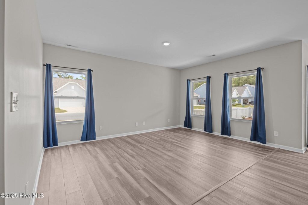 Photo of 1008 Rodanthe Drive, New Bern, NC 28562 (MLS # 100512333)