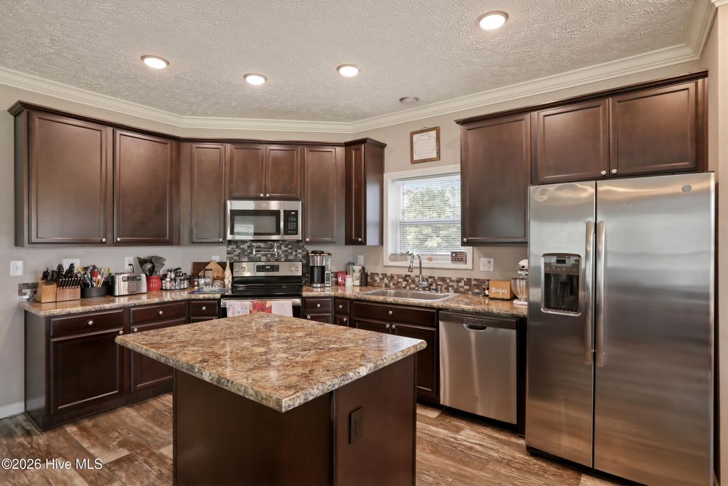 Photo of 269 W Wh Conway Lane, Hubert, NC 28539 (MLS # 100588909)