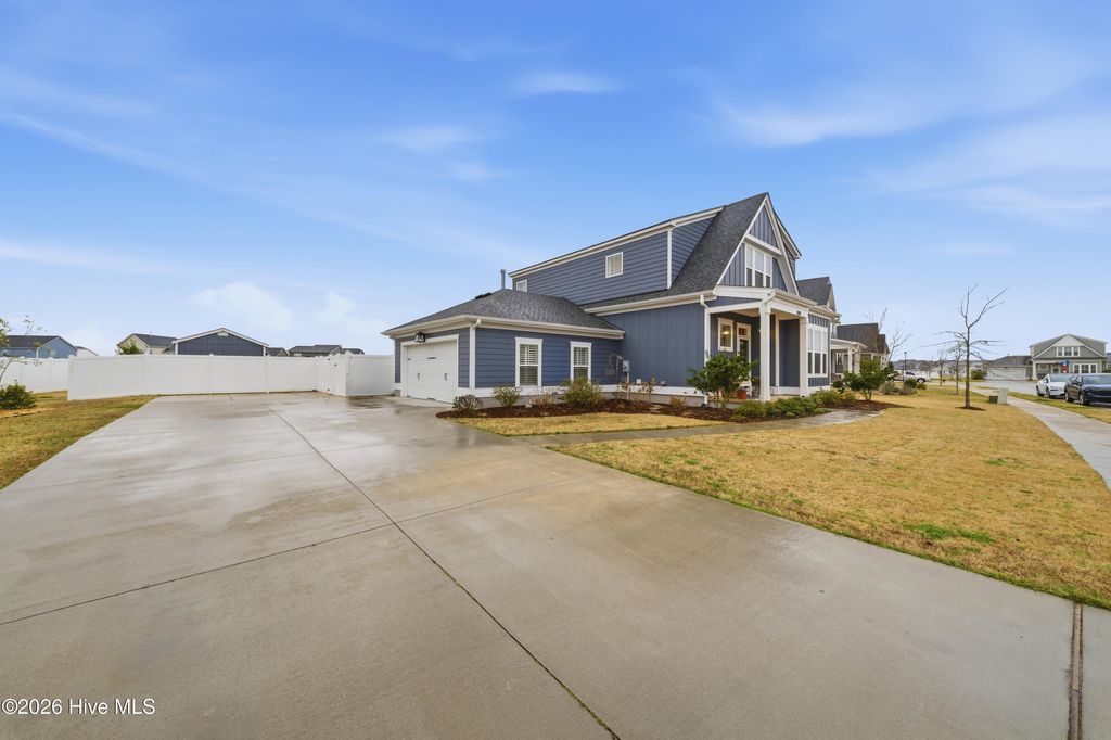 Photo of 419 Campus Drive, Moyock, NC 27958 (MLS # 100560295)