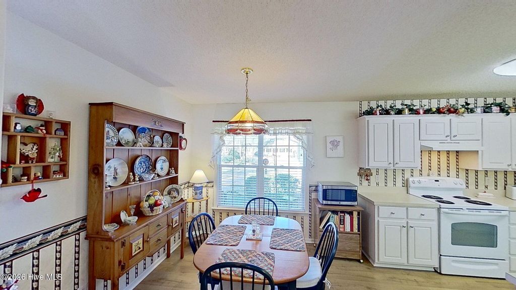 Photo of 1711 Candlewood Lane, New Bern, NC 28562 (MLS # 100553828)