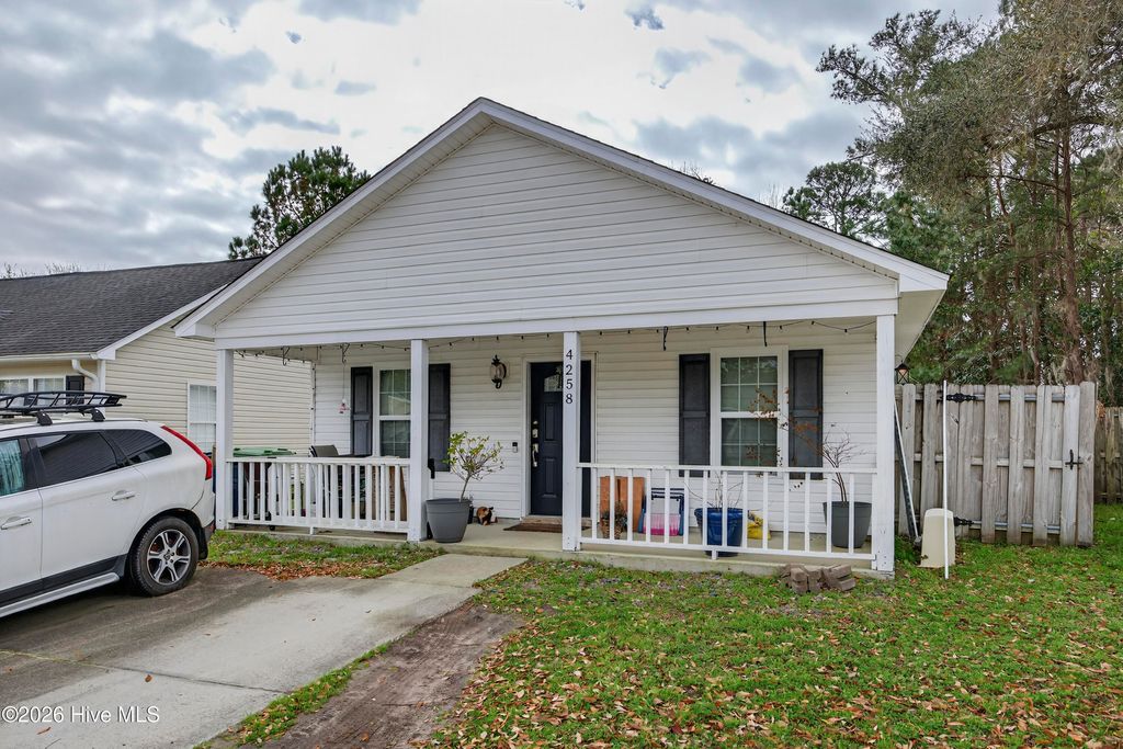 Photo of 4258 Sunglow Drive, Wilmington, NC 28405 (MLS # 100562837)