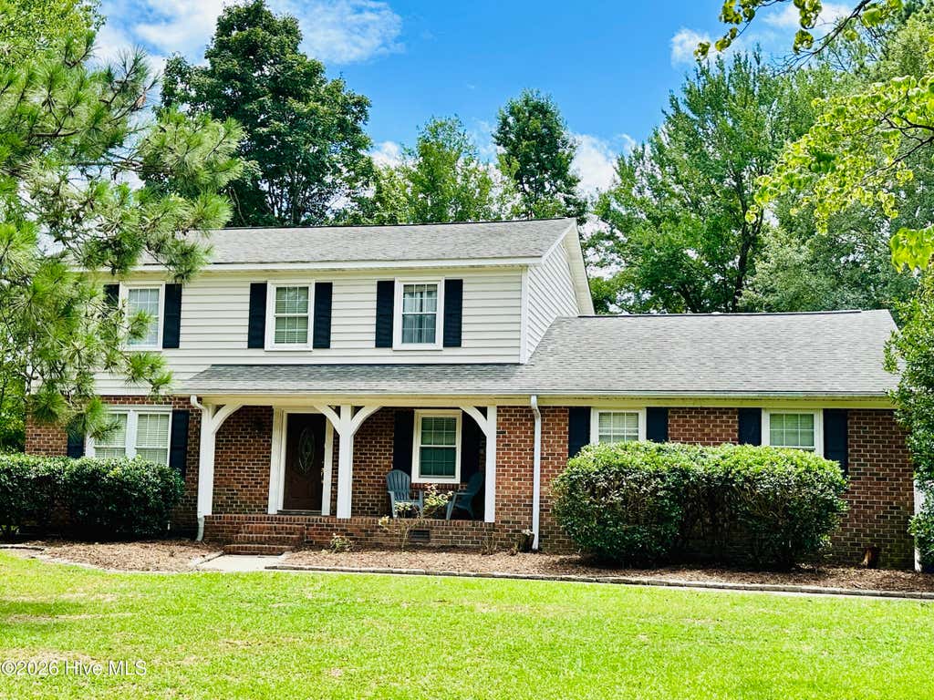 Photo of 409 Oxford Road, Greenville, NC 27858 (MLS # 100594076)