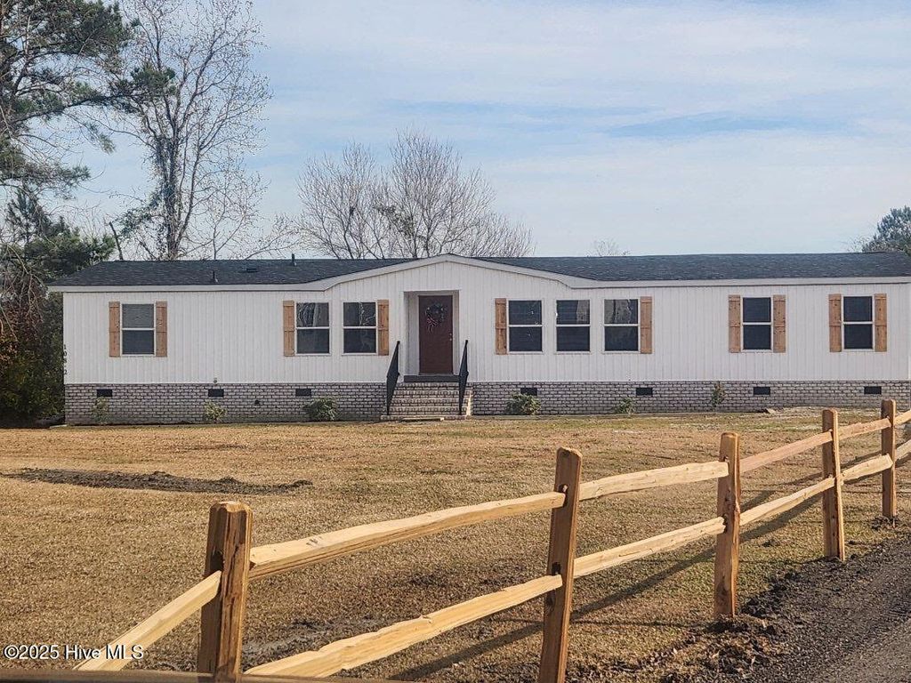 Photo of 1082 Jenkins Road, Jacksonville, NC 28540 (MLS # 100546285)