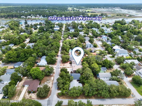Tiny photo for 306 NE 46th Street, Oak Island, NC 28465 (MLS # 100579582)
