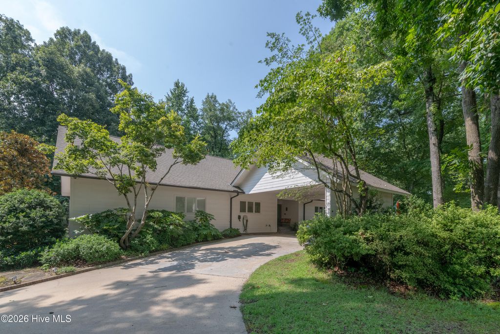 Photo of 1015 Cardinal Drive NW, Wilson, NC 27896 (MLS # 100550701)