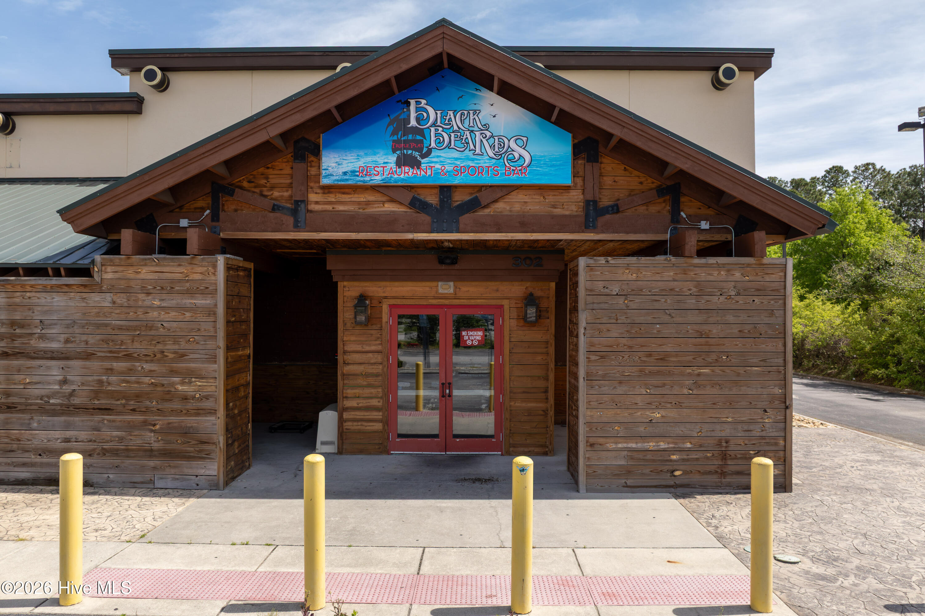 302 Western Boulevard