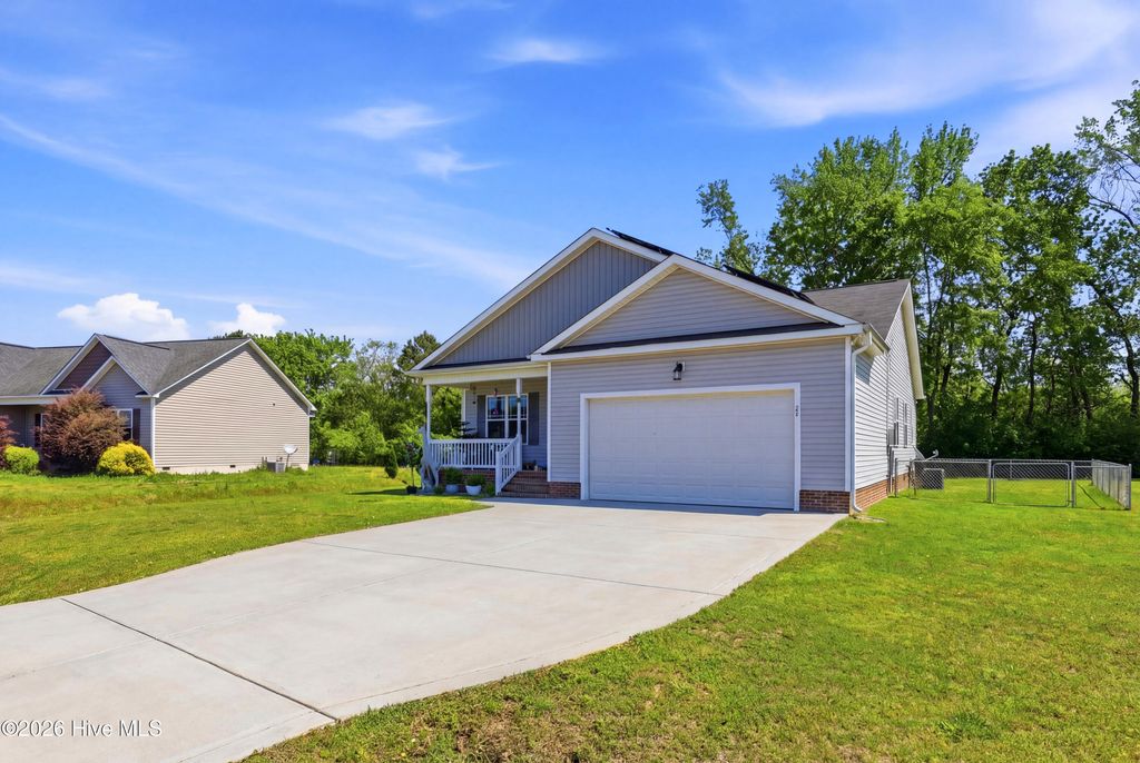 Photo of 77 Oakley Drive, Princeton, NC 27569 (MLS # 100567301)