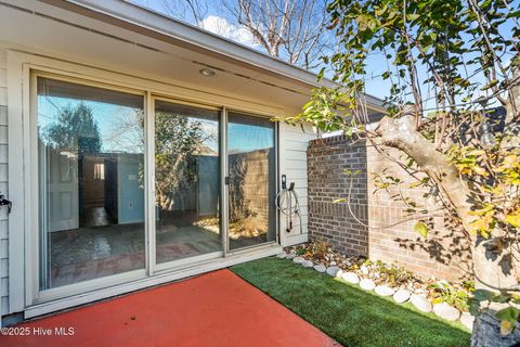 Tiny photo for 936 Summerlin Falls Court, Wilmington, NC 28412 (MLS # 100544988)