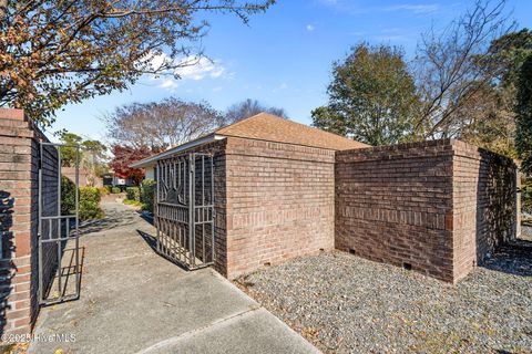 Tiny photo for 936 Summerlin Falls Court, Wilmington, NC 28412 (MLS # 100544988)