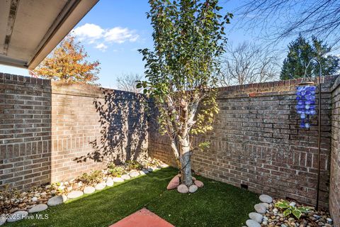 Tiny photo for 936 Summerlin Falls Court, Wilmington, NC 28412 (MLS # 100544988)