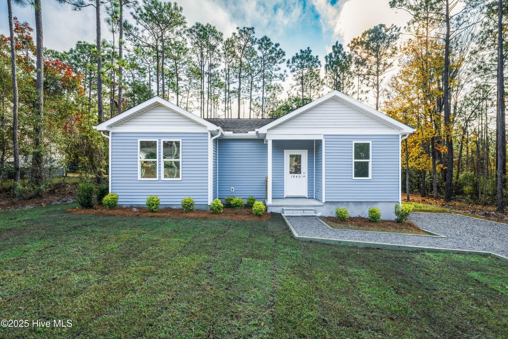 Photo of 1840 Raeford Road, Boiling Spring Lakes, NC 28461 (MLS # 100523019)