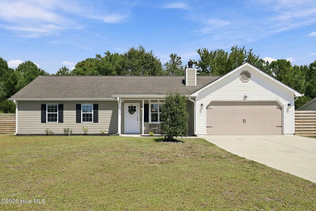 Photo of 205 Parnell Road, Hubert, NC 28539 (MLS # 100604015)