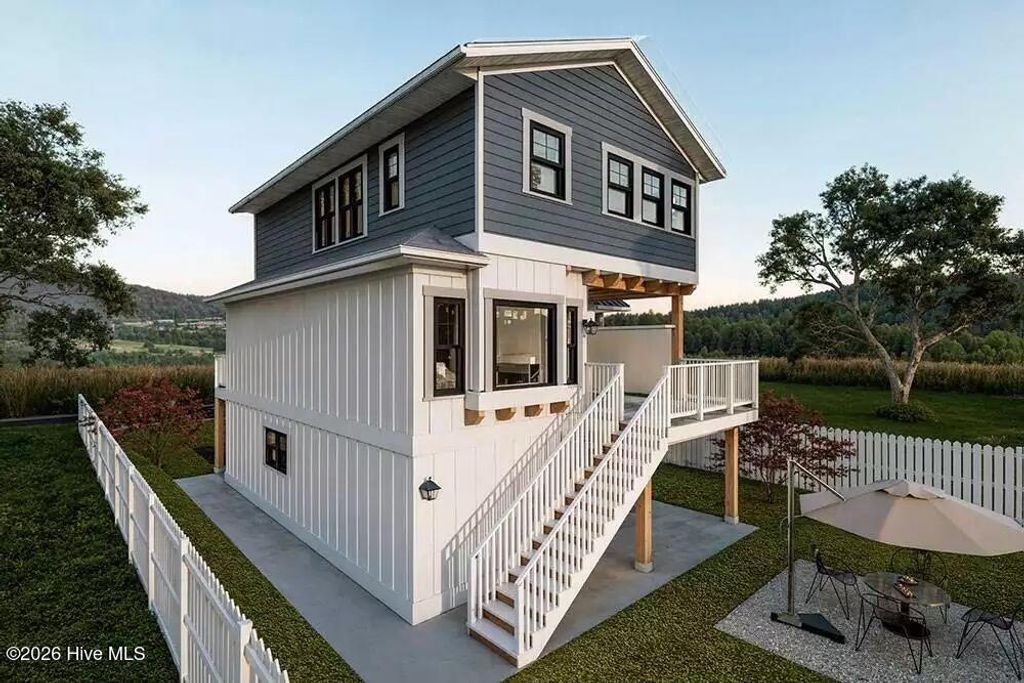 Photo of 5610 Brittain Drive, Wilmington, NC 28409 (MLS # 100549754)