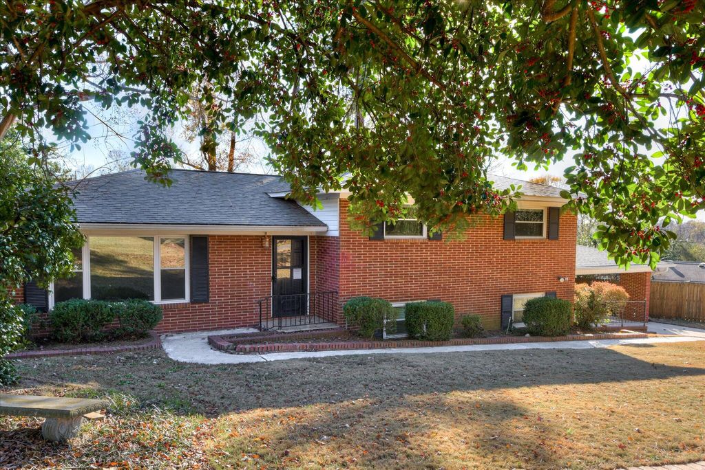 Photo of 903 Fairway Avenue, North Augusta, SC 29841 (MLS # 550304)