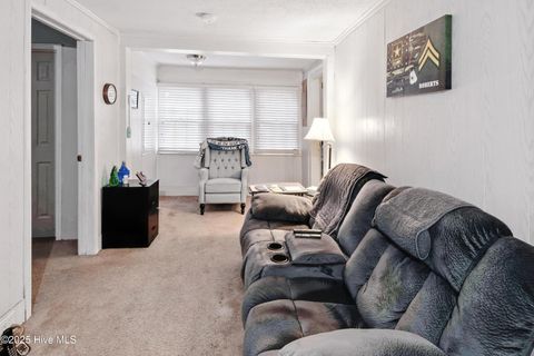Tiny photo for 207 S Walker Street, Burgaw, NC 28425 (MLS # 100573429)