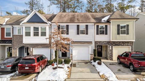 Townhouse For Sale - 12 E Willow Trace Way<br/> Clayton, NC 27527