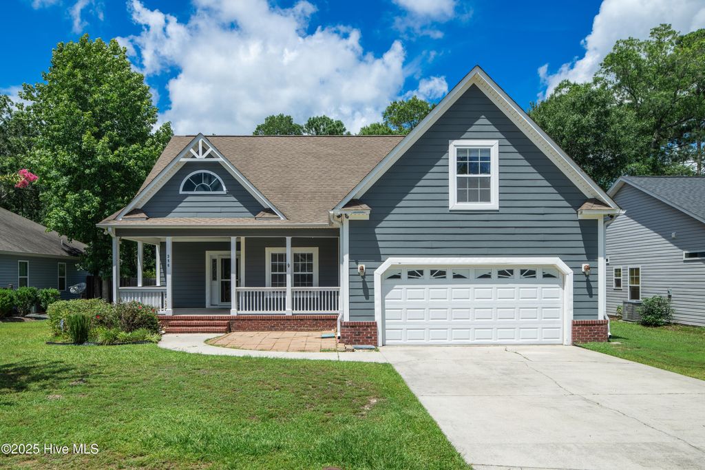 Photo of 386 Southbend Court, Leland, NC 28451 (MLS # 100513882)