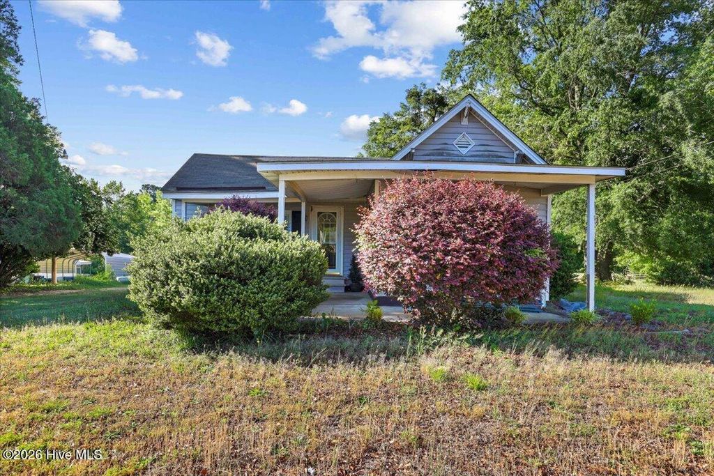 Photo of 847 Old Grantham Road, Goldsboro, NC 27530 (MLS # 100577513)