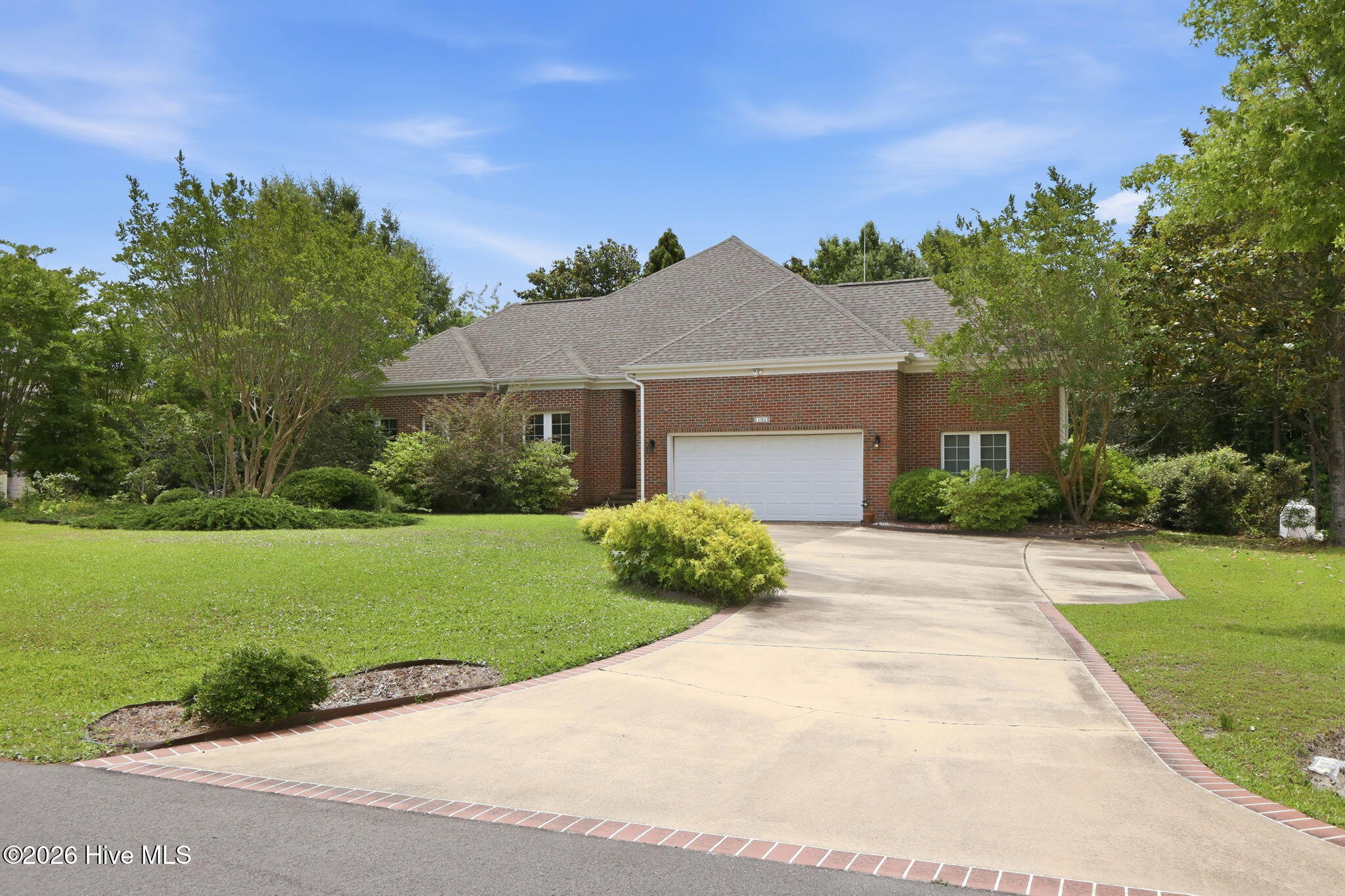 105 Pine Bluff Drive