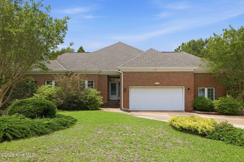 Photo of 105 Pine Bluff Drive, Morehead City, NC 28557 (MLS # 100578597)