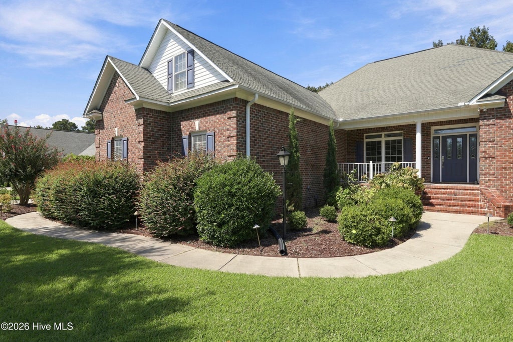 Photo of 104 Reinach Lane, New Bern, NC 28562 (MLS # 100600167)