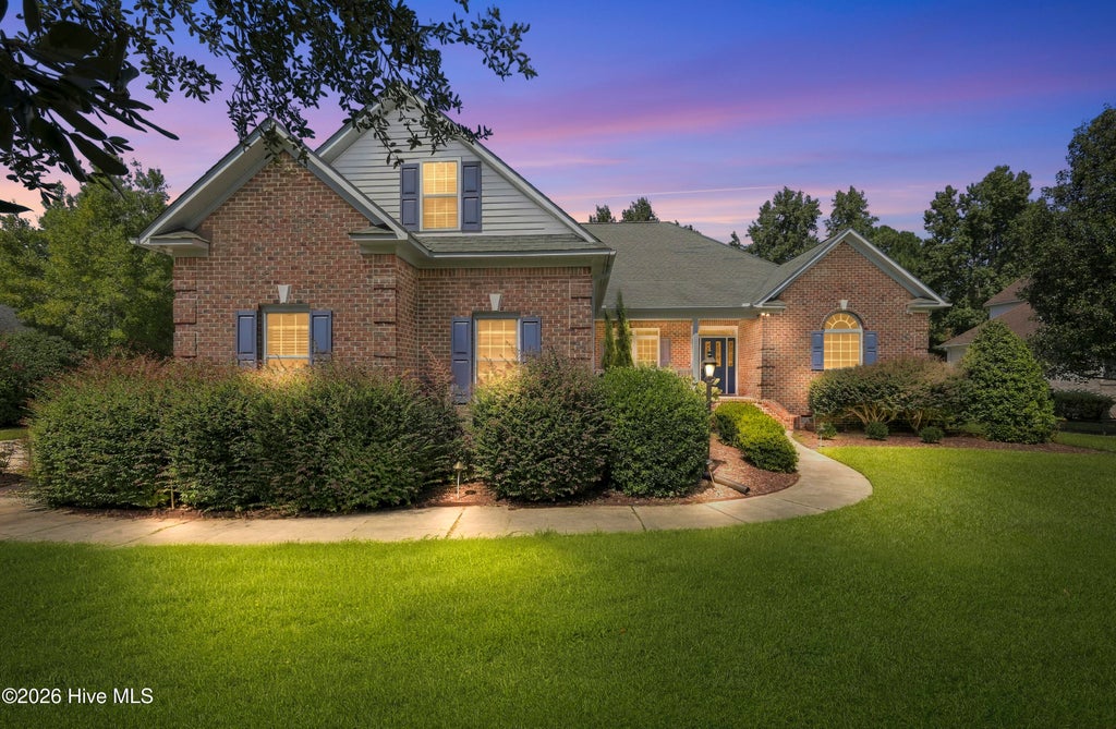 Photo of 104 Reinach Lane, New Bern, NC 28562 (MLS # 100600167)