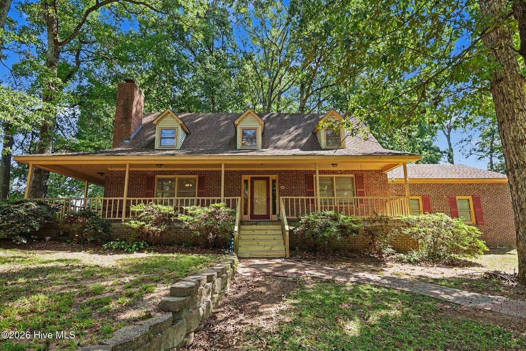 Photo of 100 Dogwood Drive, Kenly, NC 27542 (MLS # 100608012)