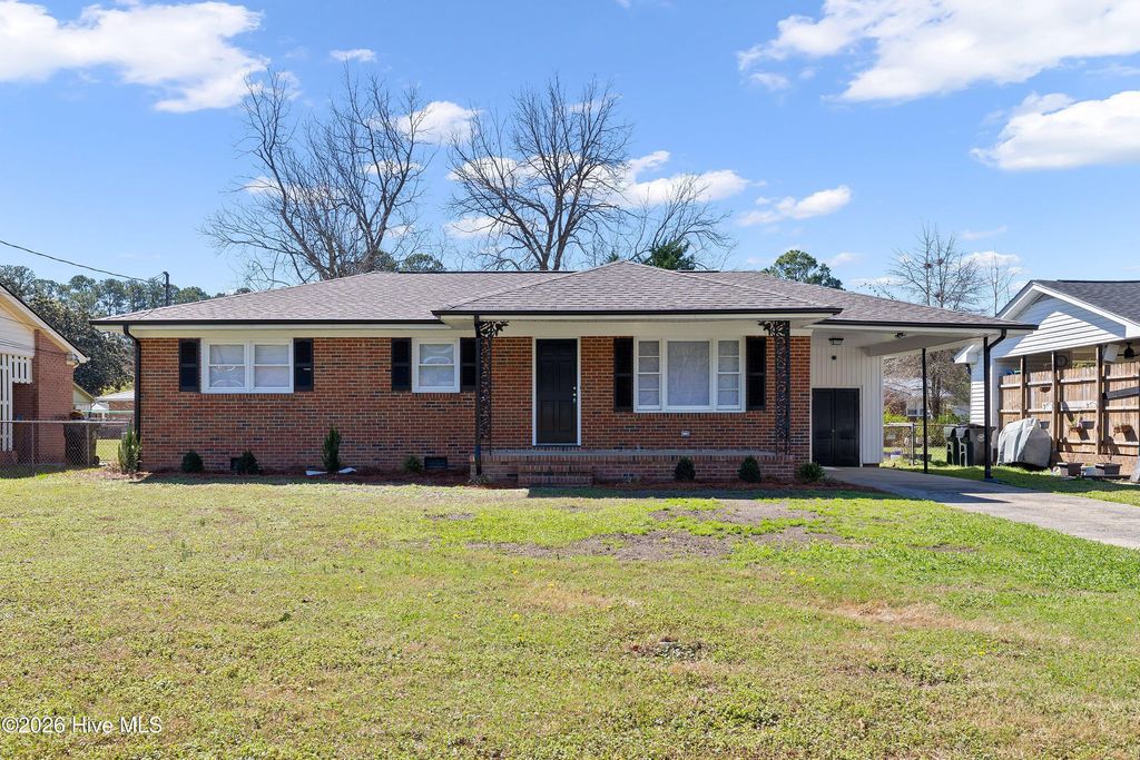 Photo of 212 Bunche Drive, Goldsboro, NC 27530 (MLS # 100560785)