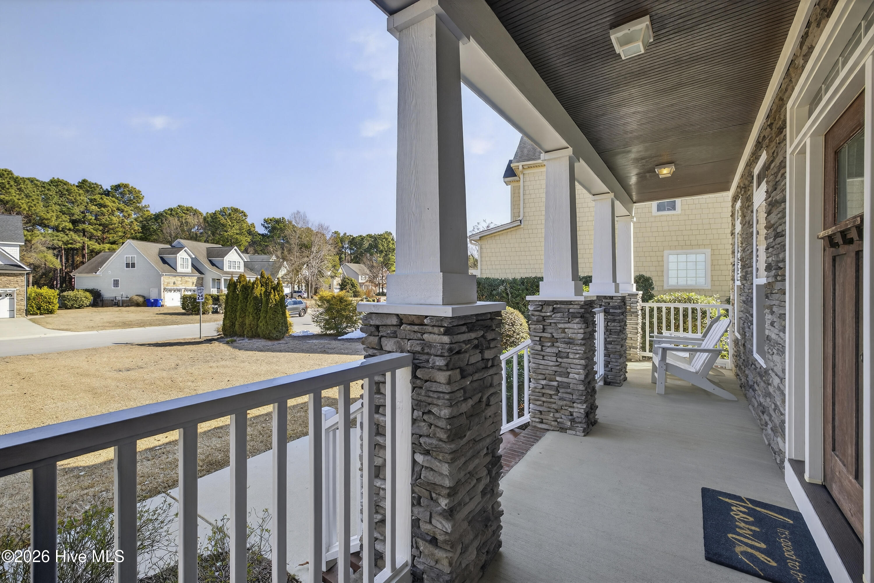 100 Yacht Basin Landing