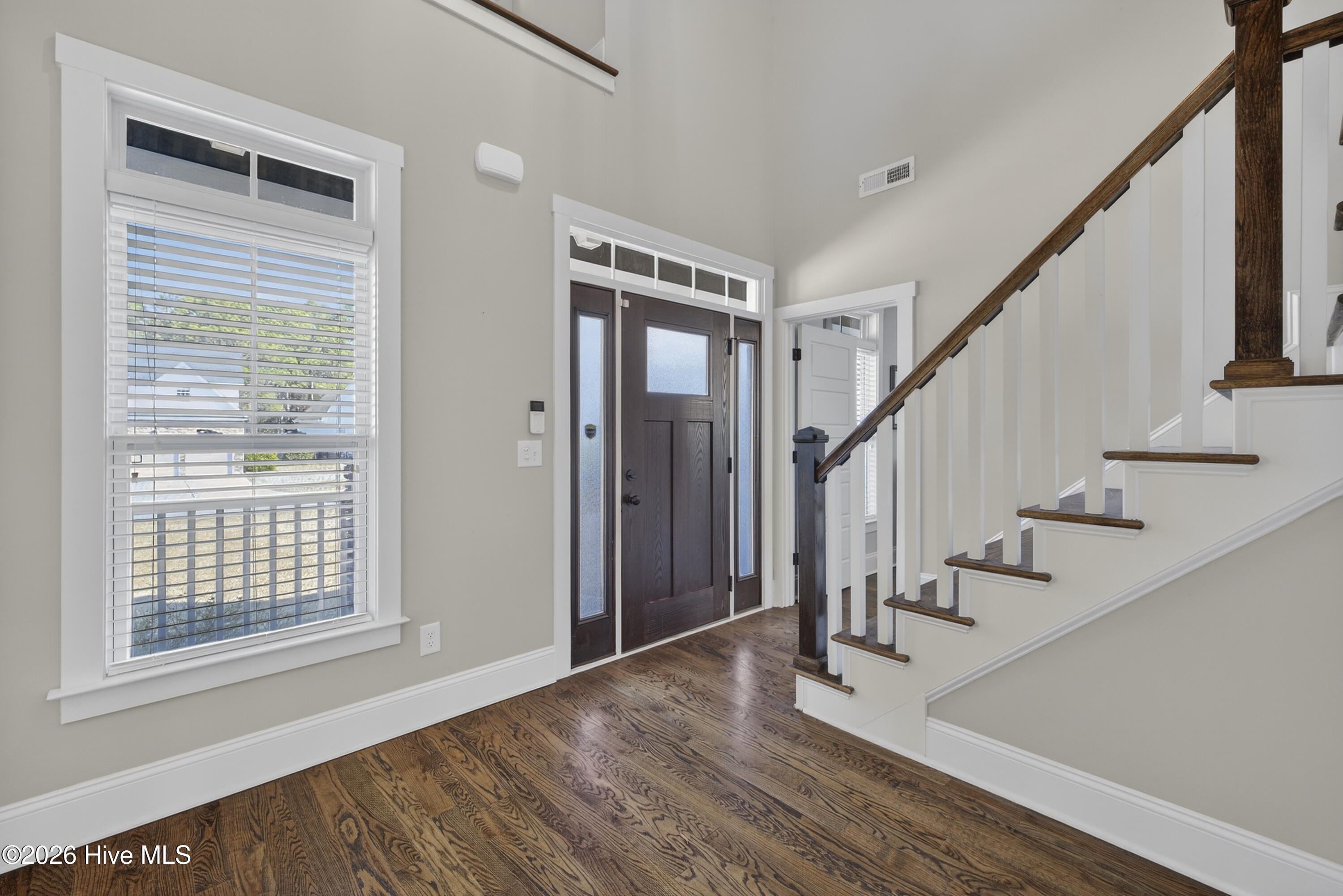 100 Yacht Basin Landing