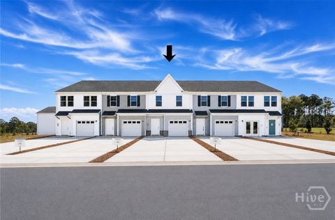 Townhouse For Sale - 104 Brunson Circle<br/> Guyton, GA 31312