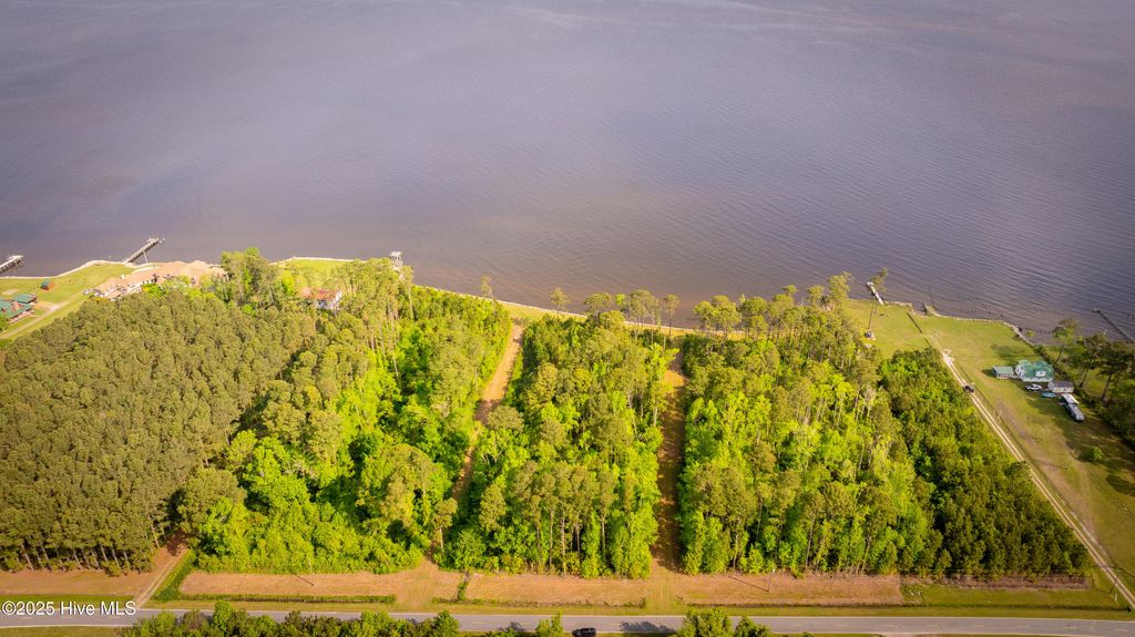 Photo of 6267 Soundside Road, Columbia, NC 27925 (MLS # 100511453)