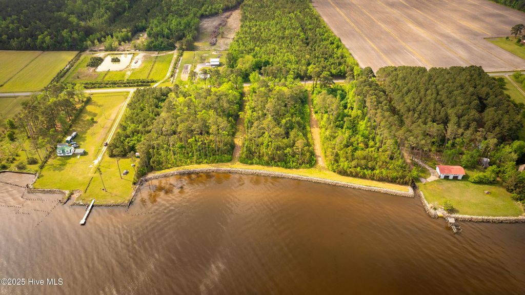 Photo of 6267 Soundside Road, Columbia, NC 27925 (MLS # 100511453)