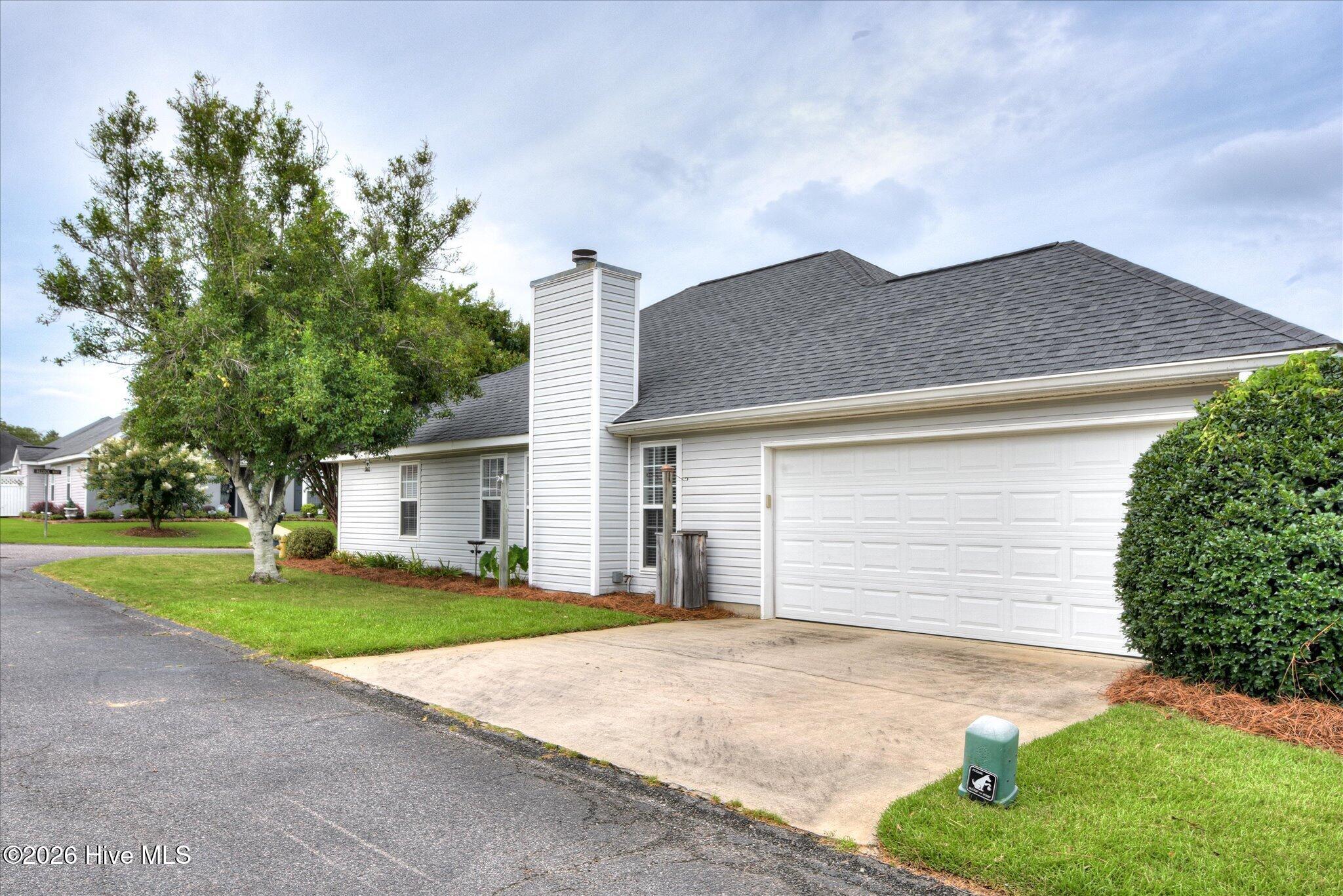302 Alcock Way