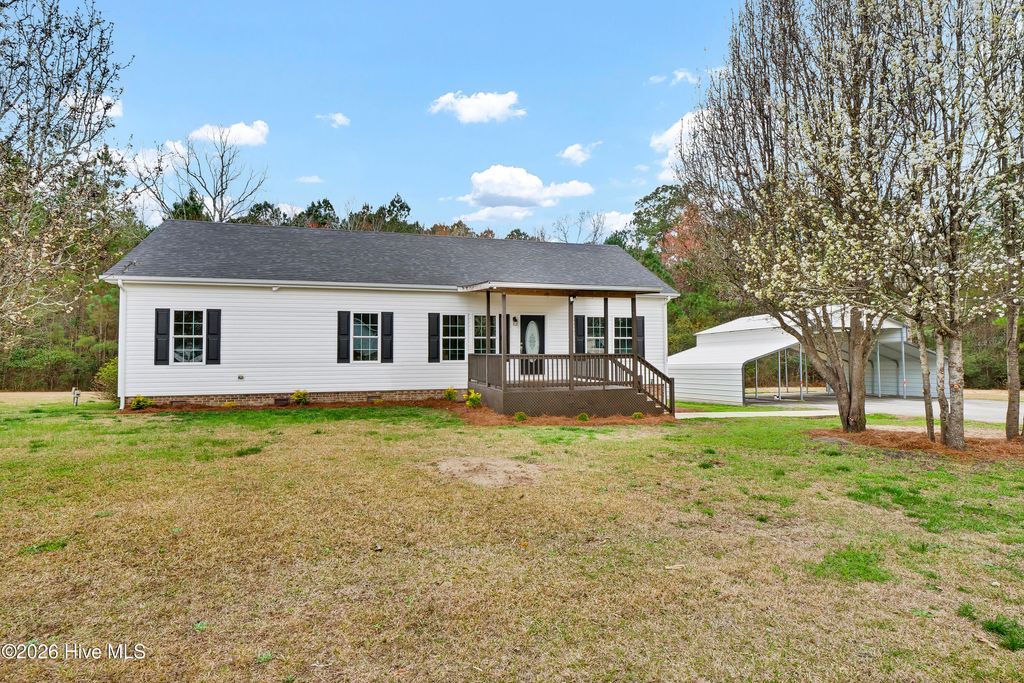 Photo of 159 Aberdeen Lane, Jacksonville, NC 28540 (MLS # 100559268)
