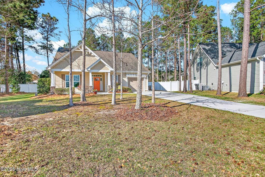 Photo of 702 Jasmine Way, Burgaw, NC 28425 (MLS # 100561762)