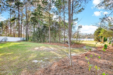 Tiny photo for 702 Jasmine Way, Burgaw, NC 28425 (MLS # 100561762)