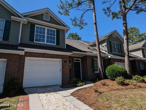 Townhouse For Rent - 233 Racine Drive #UNIT 18<br/> Wilmington, NC 28403