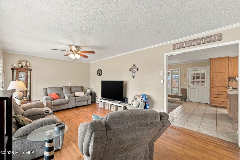 Photo of 305 Stewart Avenue, Vanceboro, NC 28586 (MLS # 100613411)