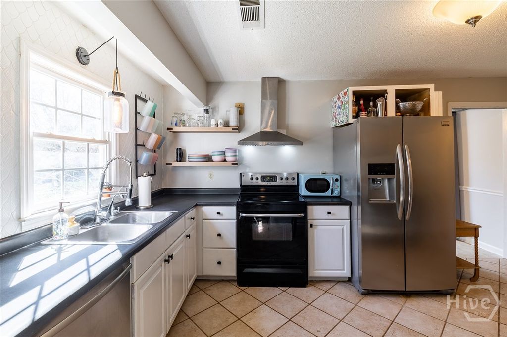 Photo of 130 Peachtree Lane, Athens, GA 30607 (MLS # CL349021)