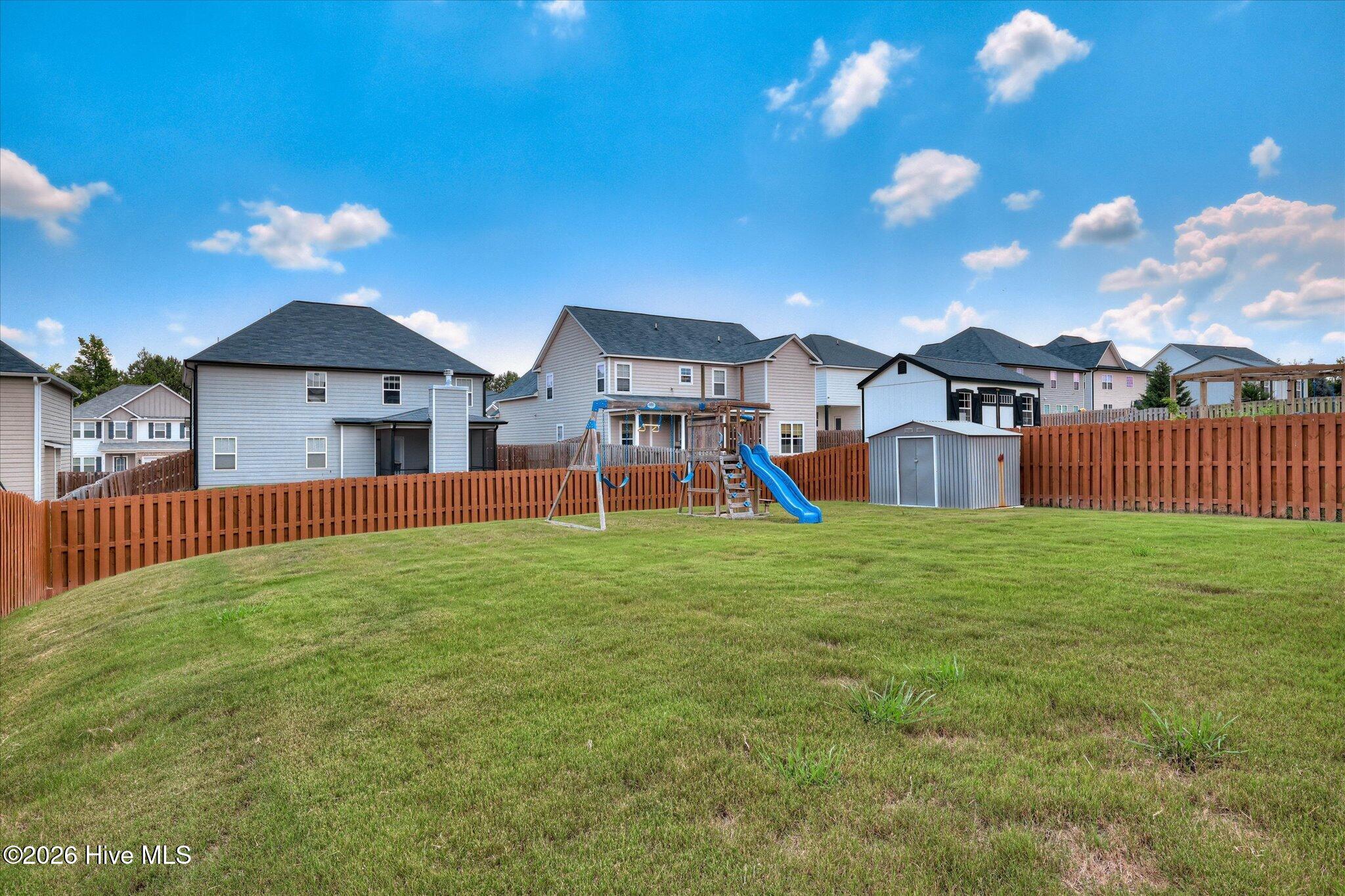 711 Courtland Lane