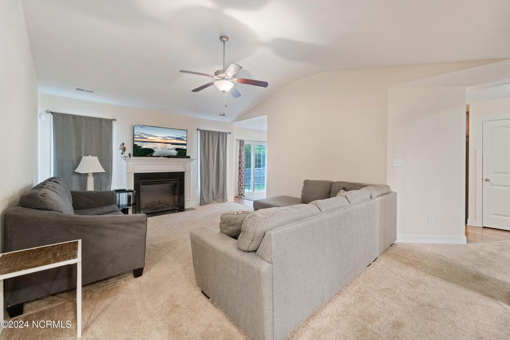 Photo of 318 Old Snap Dragon Court, Jacksonville, NC 28546 (MLS # 100555402)