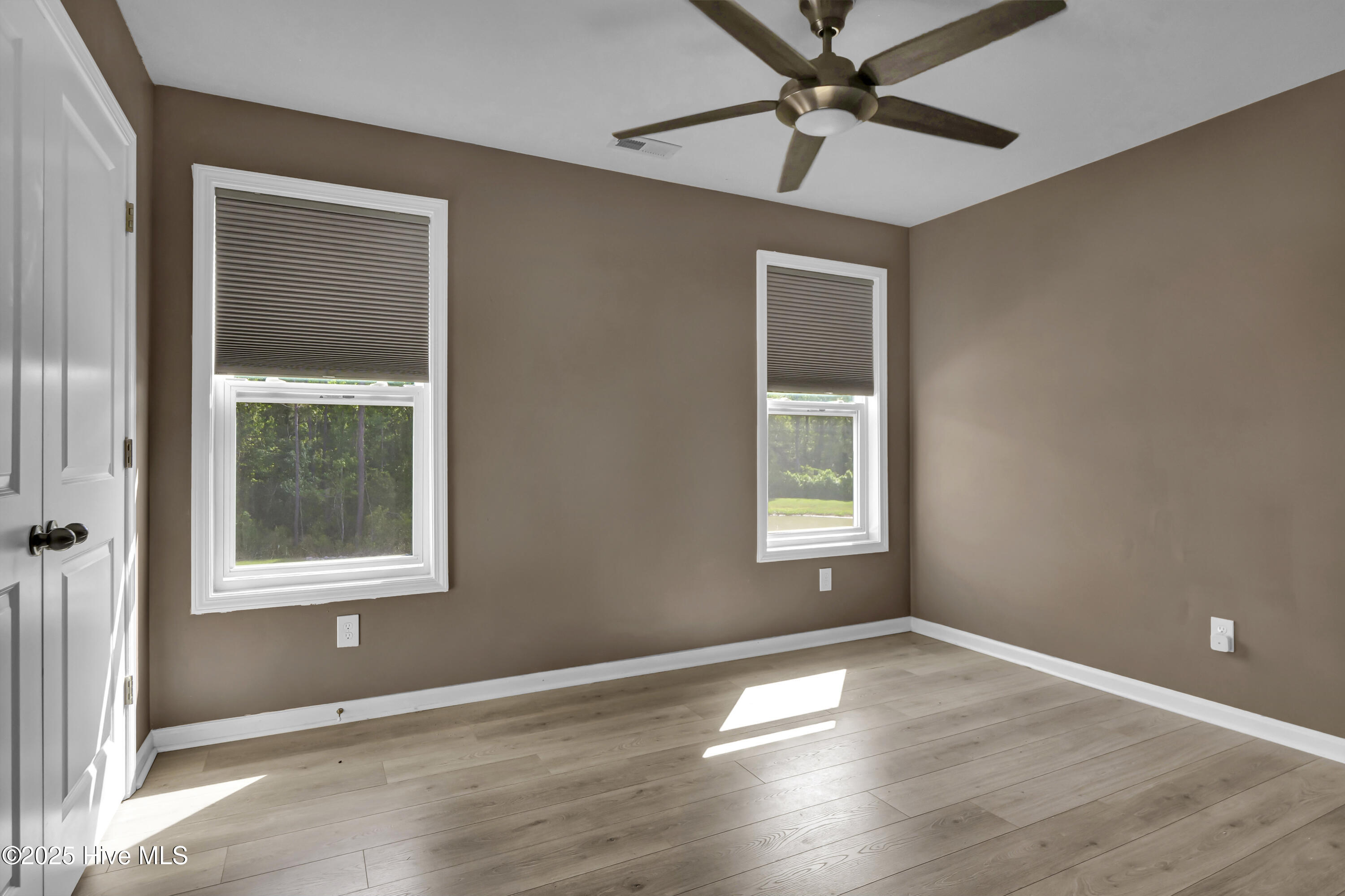 Leland, North Carolina 28451, United States, 4 Bedrooms Bedrooms, ,3 BathroomsBathrooms,Residential,Active,255605