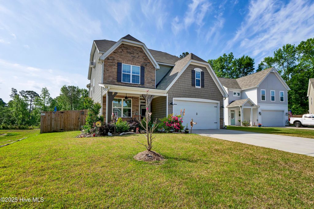Photo of 8876 Colbert Place Drive, Leland, NC 28451 (MLS # 100535300)