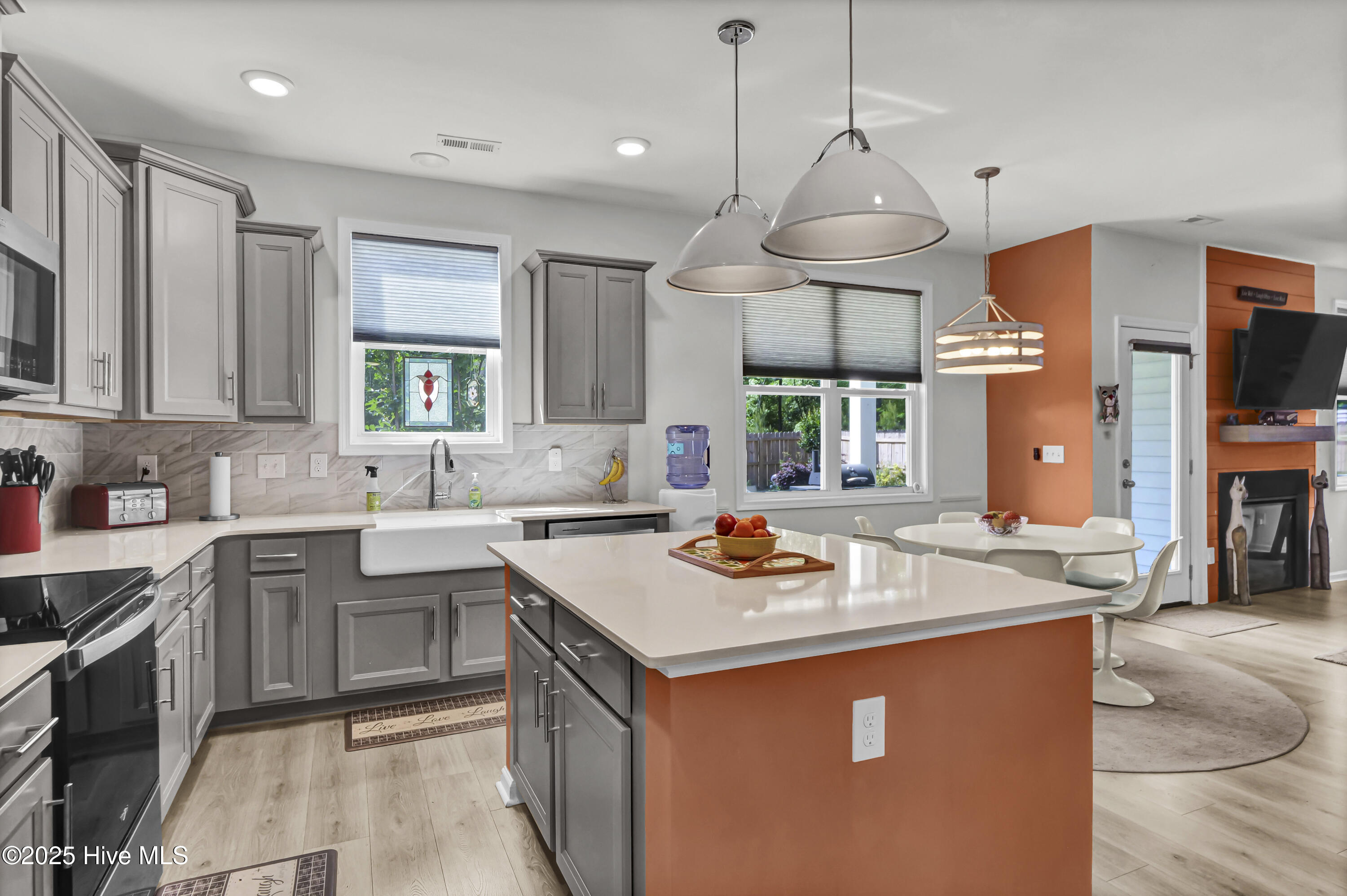 Leland, North Carolina 28451, United States, 4 Bedrooms Bedrooms, ,3 BathroomsBathrooms,Residential,Active,255605