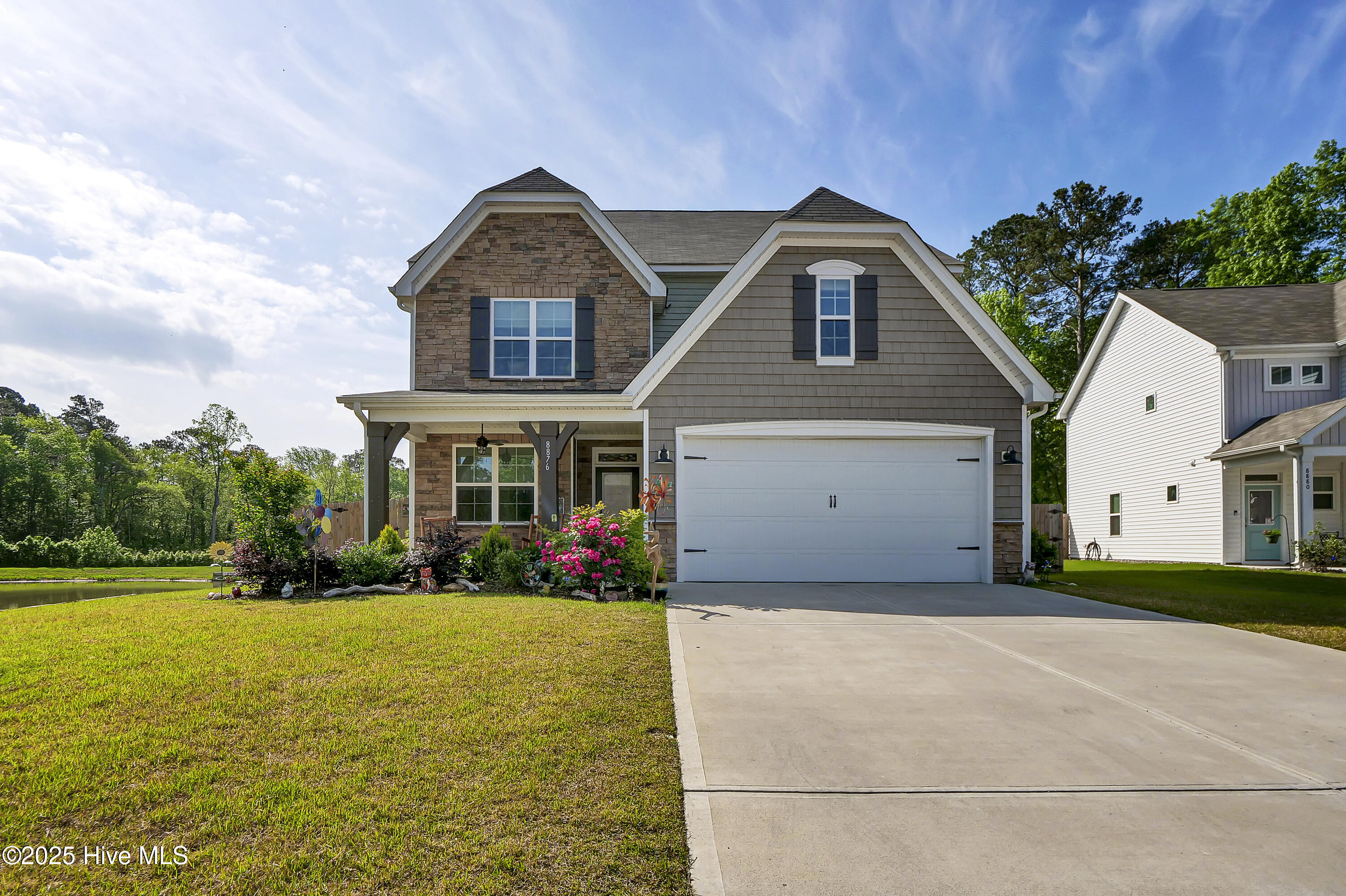 Leland, North Carolina 28451, United States, 4 Bedrooms Bedrooms, ,3 BathroomsBathrooms,Residential,Active,255605