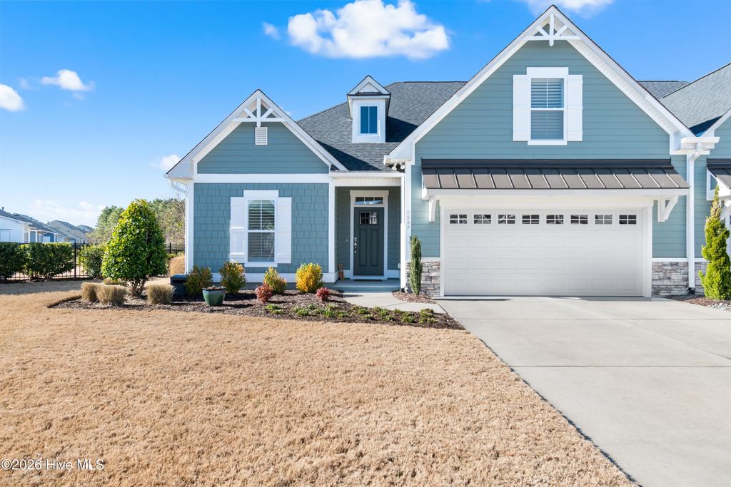 Photo of 3809 Berkeley Court, Southport, NC 28461 (MLS # 100554433)