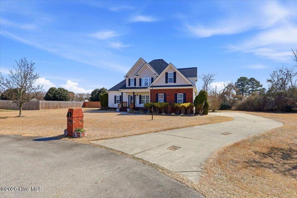 Photo of 106 Glasgow Lane, La Grange, NC 28551 (MLS # 100555297)