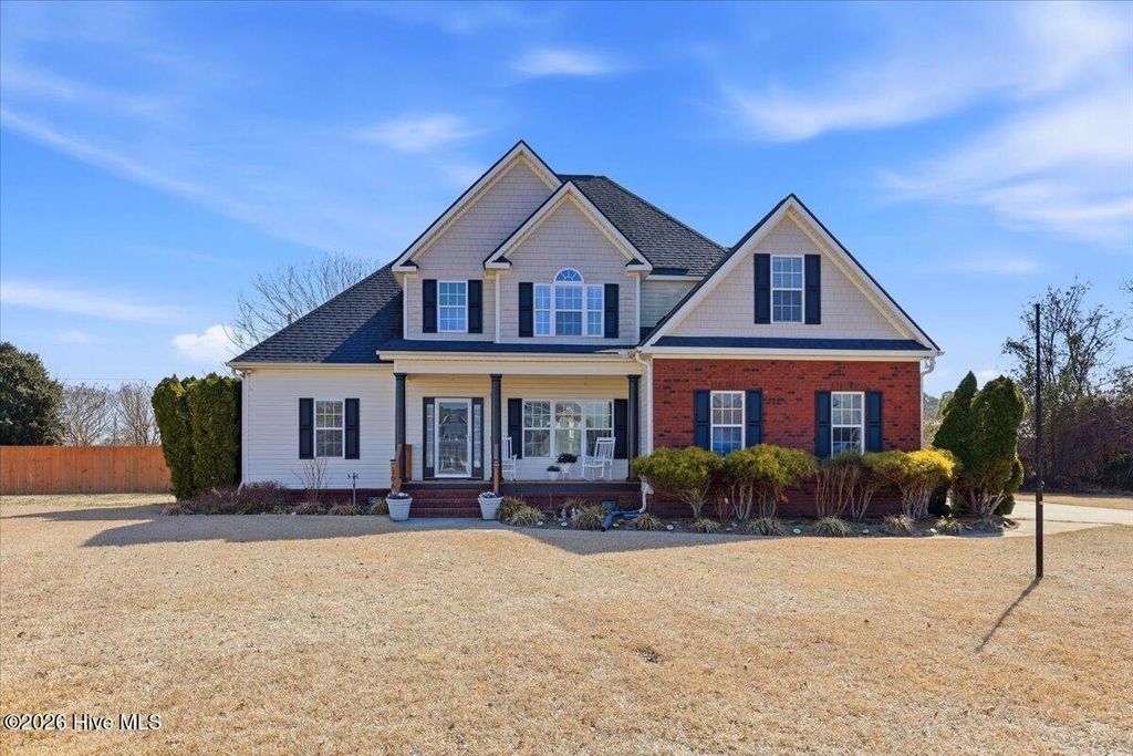 Photo of 106 Glasgow Lane, La Grange, NC 28551 (MLS # 100555297)